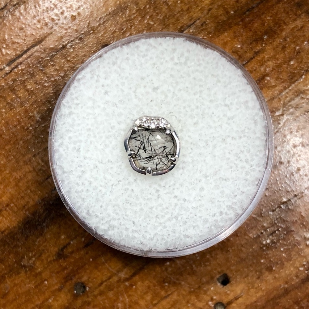 SOLD Gently Used Buddha Jewelry “Vision” Threadless End